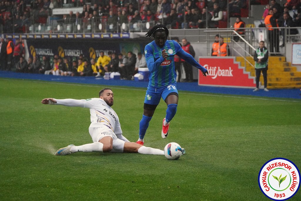 ÇAYKUR RİZESPOR 1 - 0 İKAS EYÜPSPOR