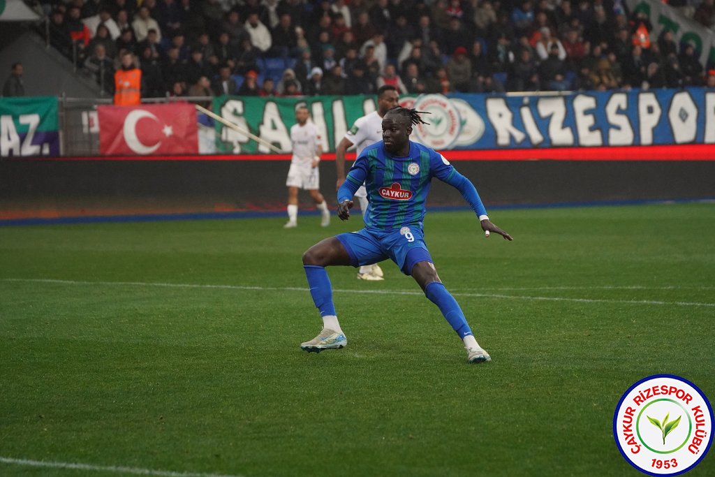 ÇAYKUR RİZESPOR 1 - 0 İKAS EYÜPSPOR