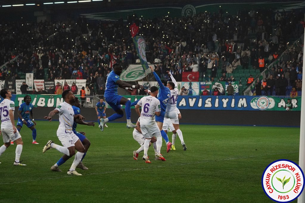 ÇAYKUR RİZESPOR 1 - 0 İKAS EYÜPSPOR