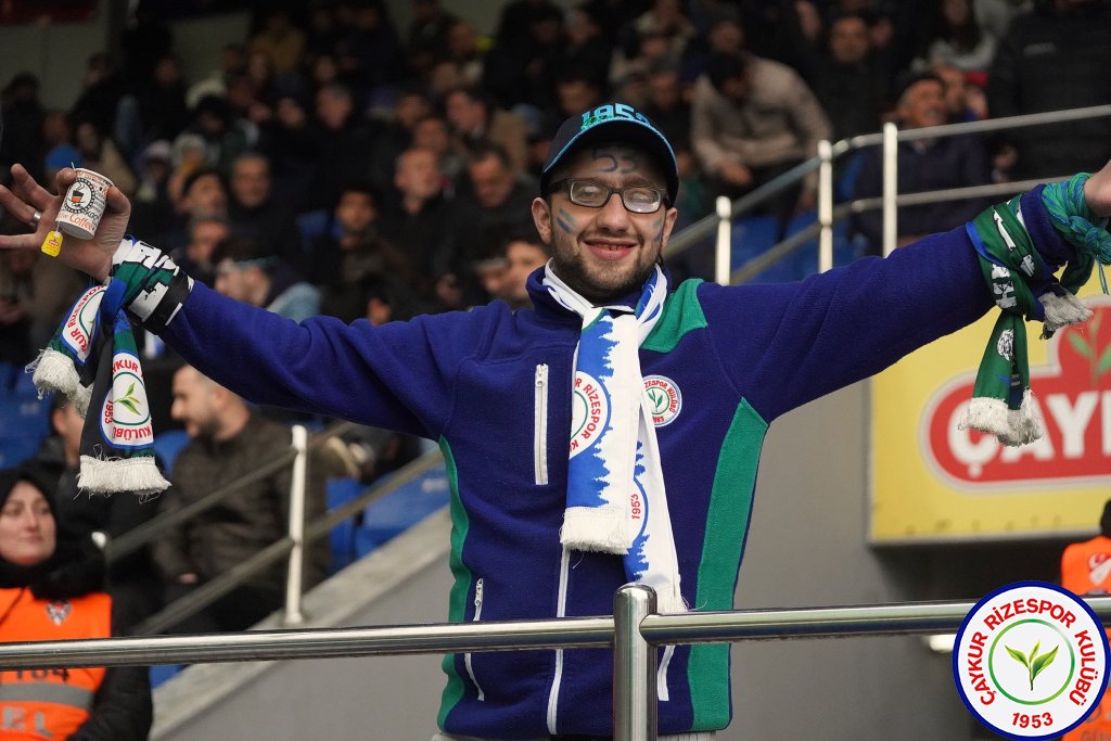 ÇAYKUR RİZESPOR 1 - 0 İKAS EYÜPSPOR