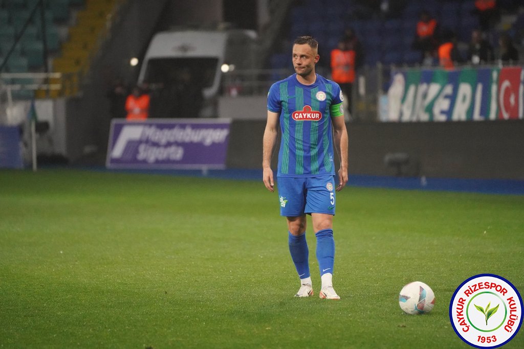 ÇAYKUR RİZESPOR 1 - 0 İKAS EYÜPSPOR
