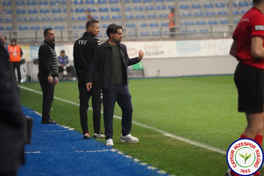 ÇAYKUR RİZESPOR 1 - 0 İKAS EYÜPSPOR