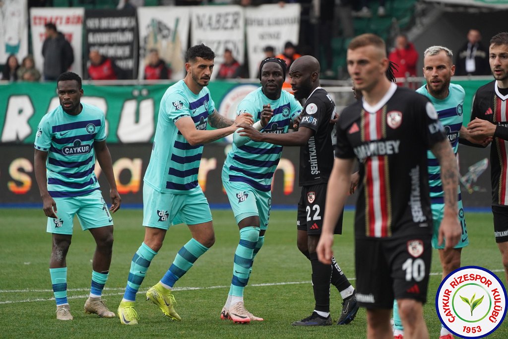 ÇAYKUR RİZESPOR 2 - 0 GAZİANTEP FUTBOL KULÜBÜ