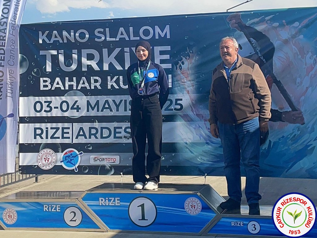 Akarsu Kano Bahar Kupası Yarışları Rize'de yapıldı