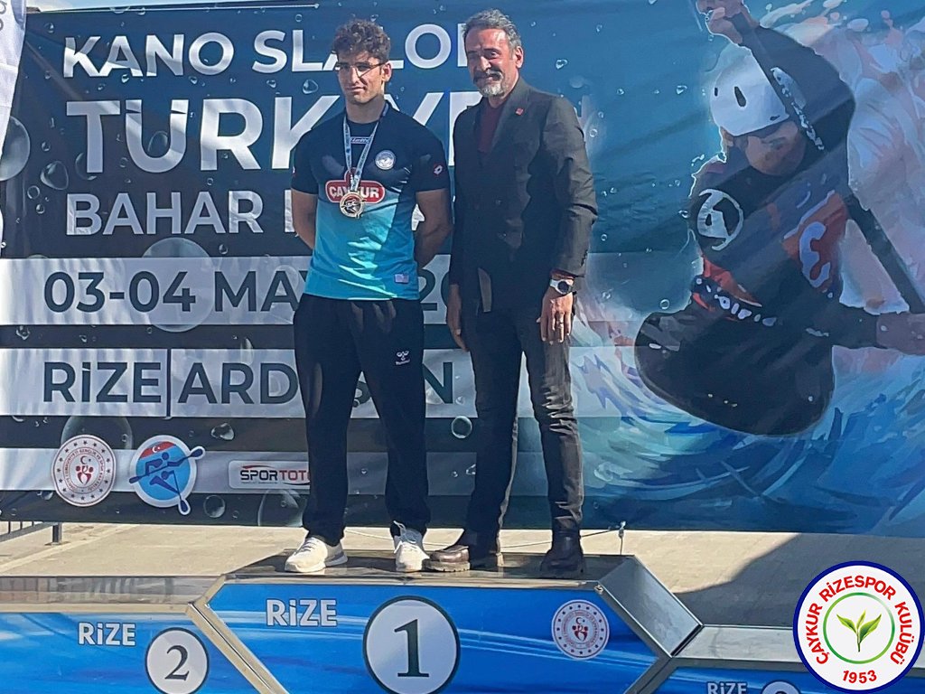 Akarsu Kano Bahar Kupası Yarışları Rize'de yapıldı