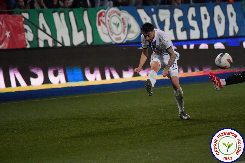 ÇAYKUR RİZESPOR A.Ş. 6 - 3 GÖZTEPE A.Ş.