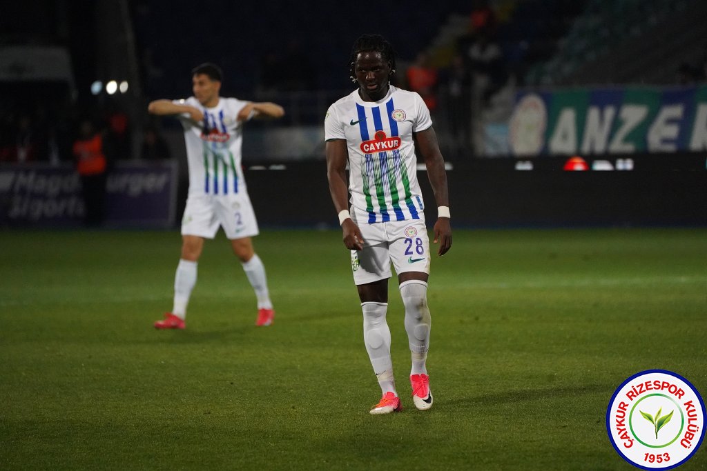 ÇAYKUR RİZESPOR A.Ş. 6 - 3 GÖZTEPE A.Ş.