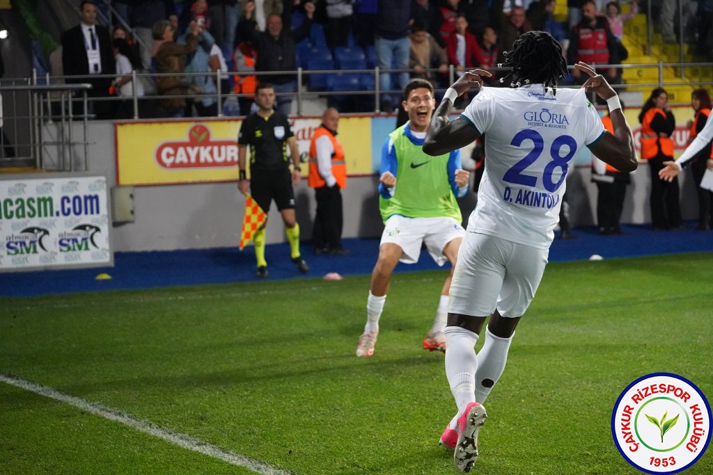 ÇAYKUR RİZESPOR A.Ş. 6 - 3 GÖZTEPE A.Ş.