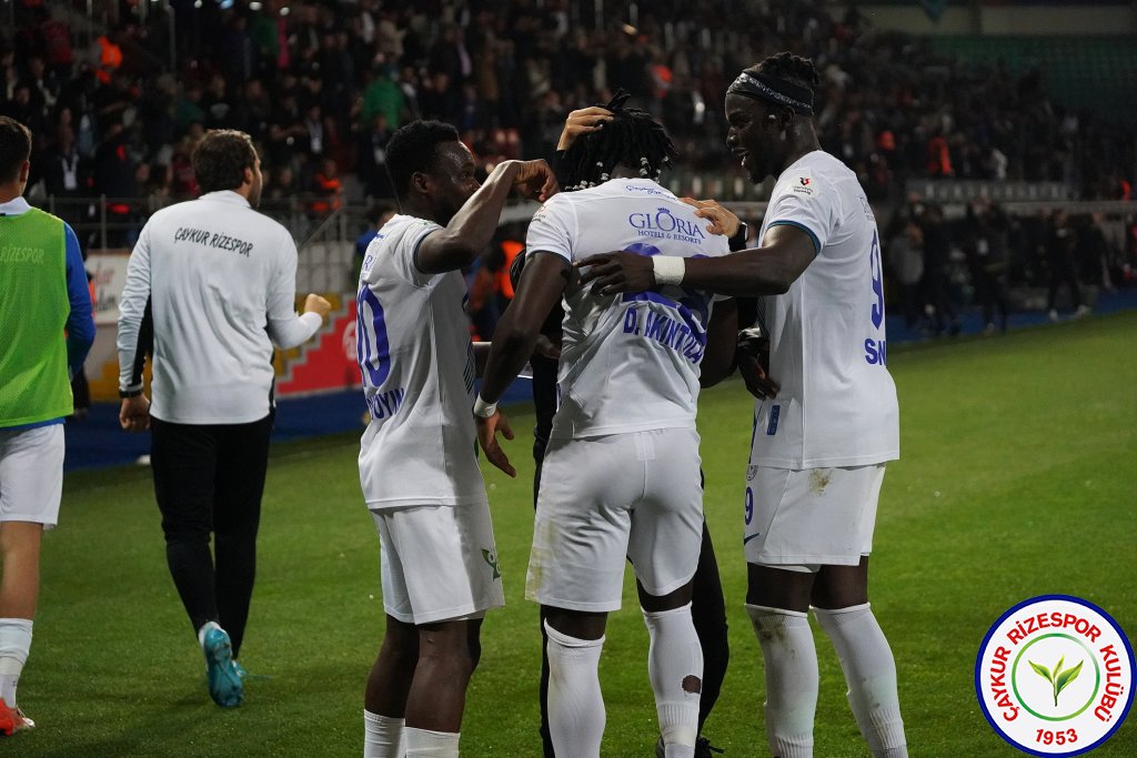 ÇAYKUR RİZESPOR A.Ş. 6 - 3 GÖZTEPE A.Ş.
