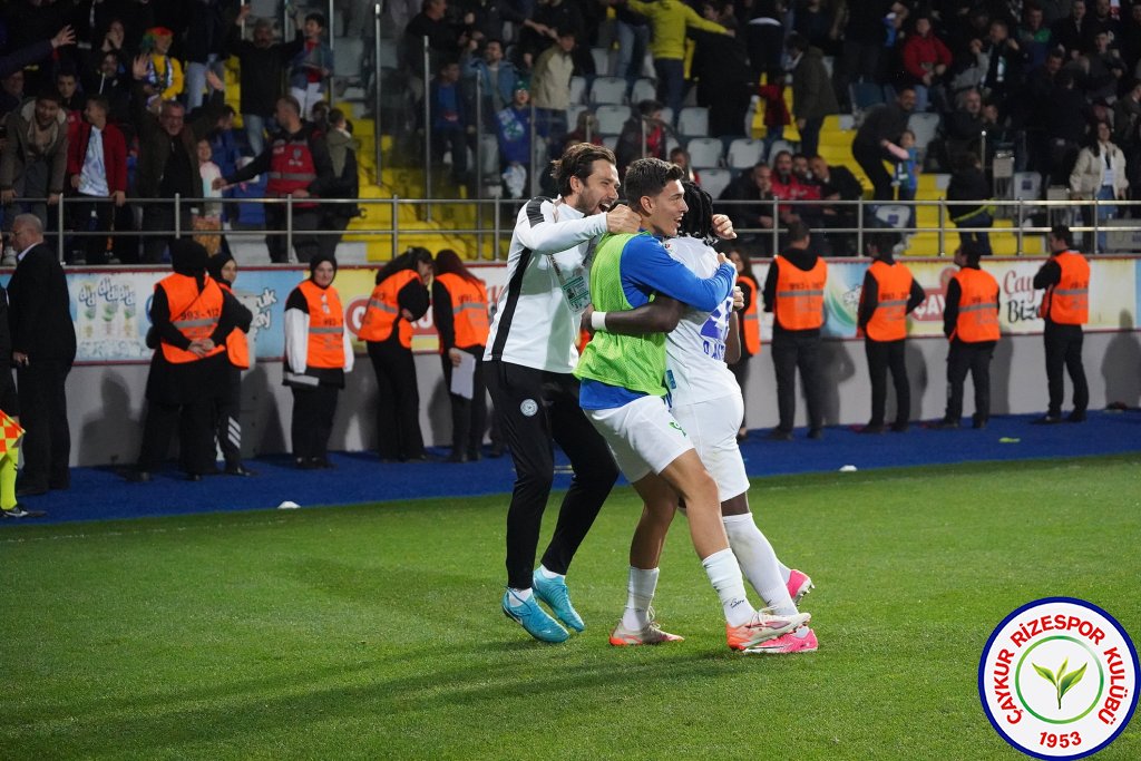 ÇAYKUR RİZESPOR A.Ş. 6 - 3 GÖZTEPE A.Ş.