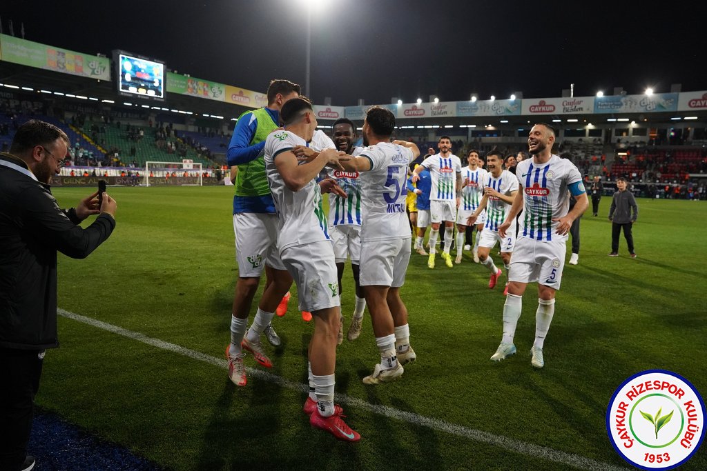 ÇAYKUR RİZESPOR A.Ş. 6 - 3 GÖZTEPE A.Ş.