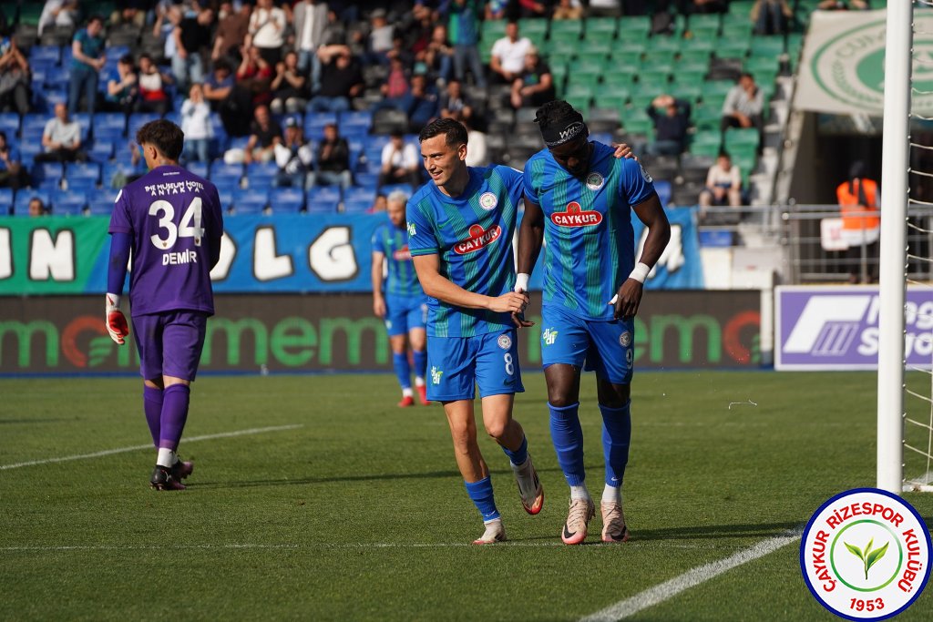 ÇAYKUR RİZESPOR 5 - 2 ATAKAŞ HATAYSPOR