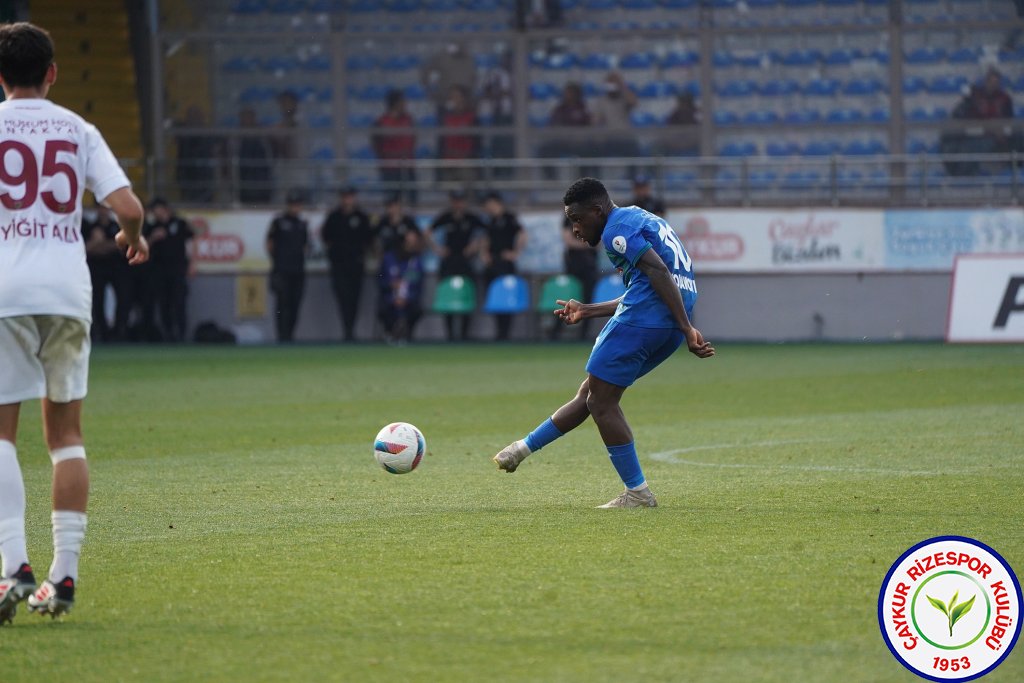 ÇAYKUR RİZESPOR 5 - 2 ATAKAŞ HATAYSPOR