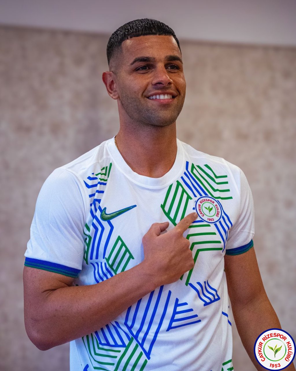 https://caykurrizespor.org.tr/Haber/Kaleci-Erdem-Canpolat-Caykur-Rizesporda-6146.html
