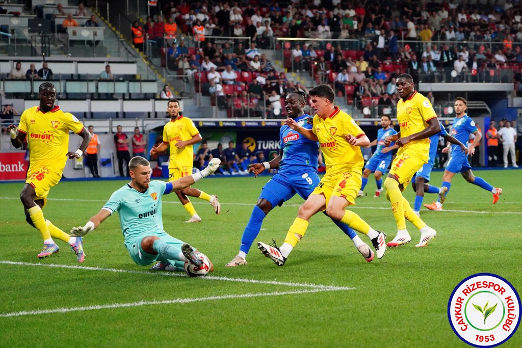 ÇAYKUR RİZESPOR 0 - 3 GÖZTEPE
