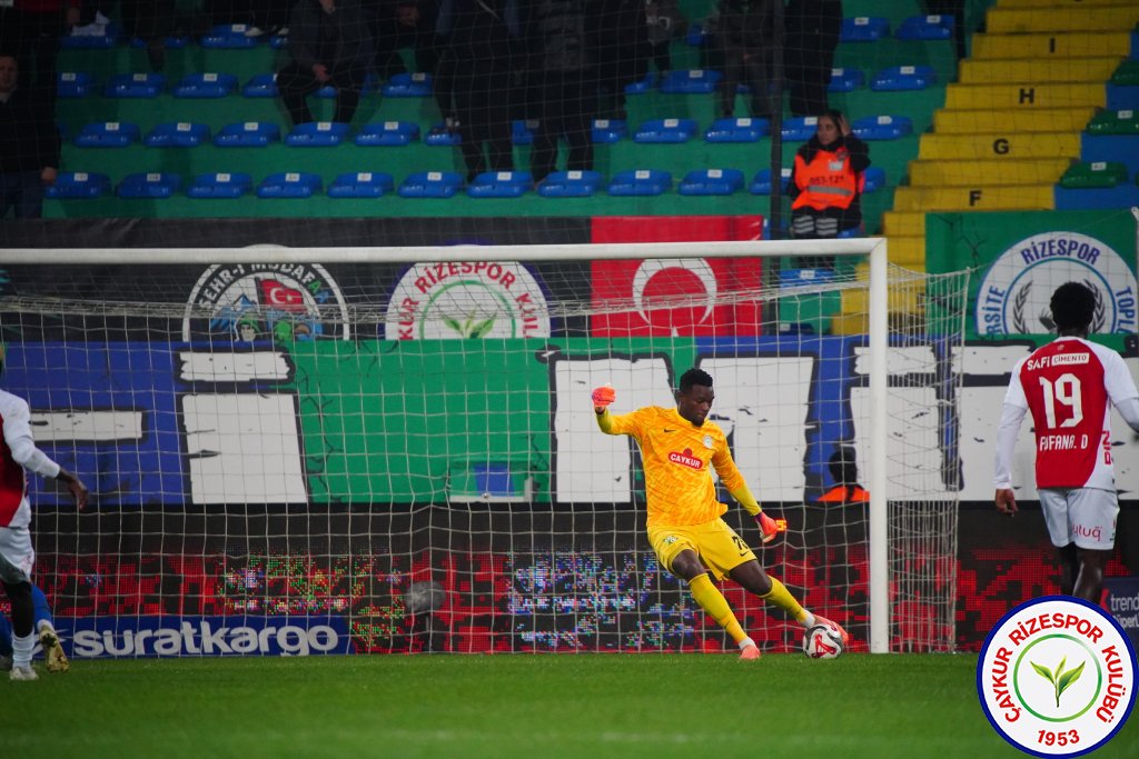 ÇAYKUR RİZESPOR A.Ş. 1 - 0 MISIRLI.COM.TR FATİH KARAGÜMRÜK