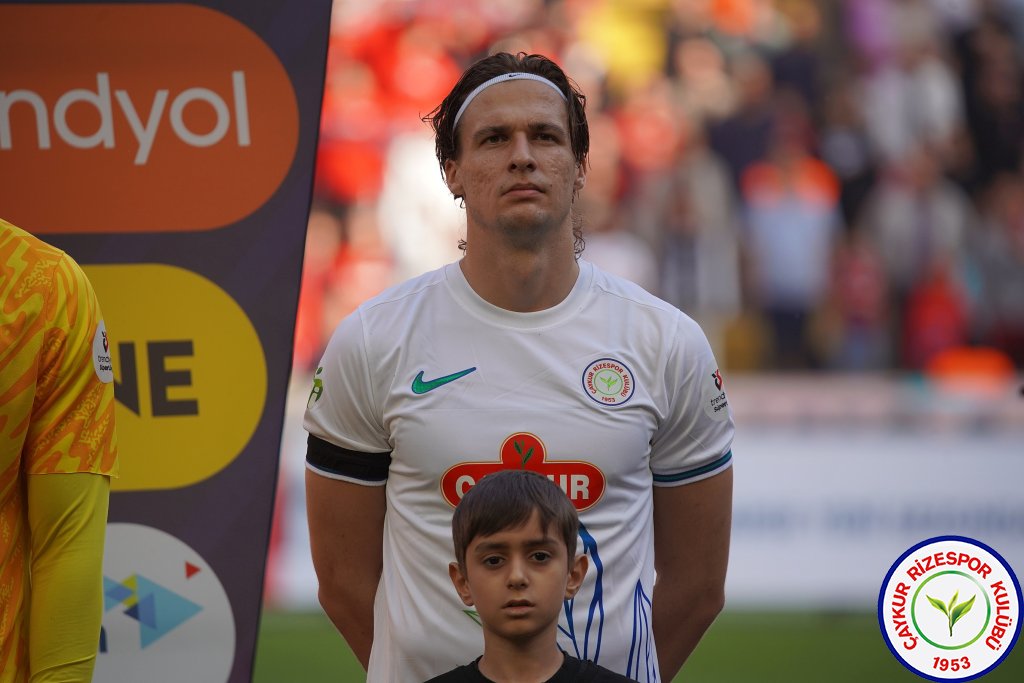 GAZİANTEP FUTBOL KULÜBÜ A.Ş.	2 - 2	ÇAYKUR RİZESPOR A.Ş.