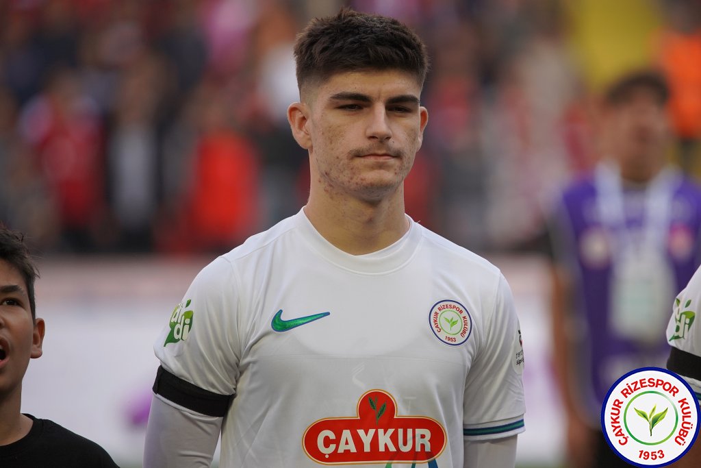 GAZİANTEP FUTBOL KULÜBÜ A.Ş.	2 - 2	ÇAYKUR RİZESPOR A.Ş.