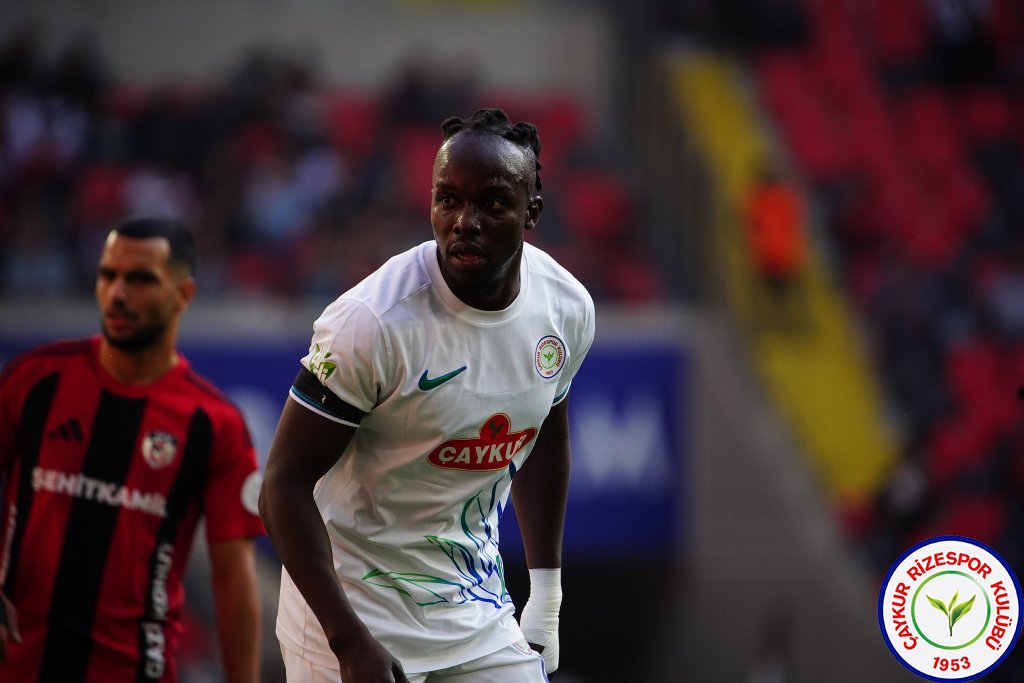 GAZİANTEP FUTBOL KULÜBÜ A.Ş.	2 - 2	ÇAYKUR RİZESPOR A.Ş.