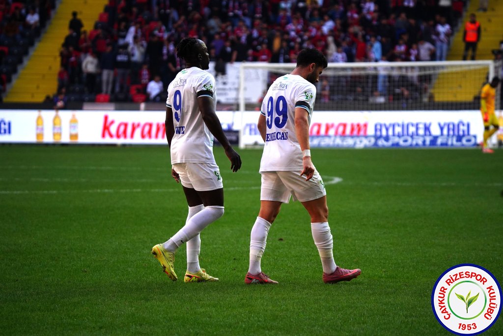 GAZİANTEP FUTBOL KULÜBÜ A.Ş.	2 - 2	ÇAYKUR RİZESPOR A.Ş.
