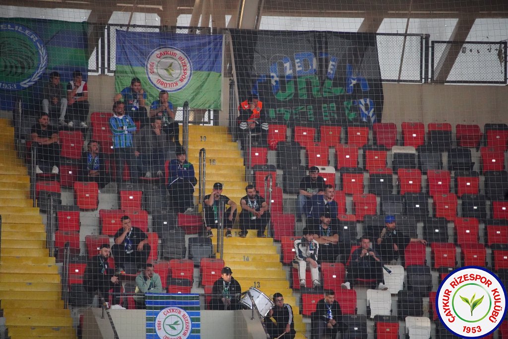 GAZİANTEP FUTBOL KULÜBÜ A.Ş.	2 - 2	ÇAYKUR RİZESPOR A.Ş.