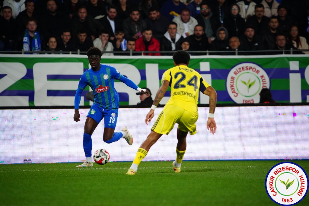 ÇAYKUR RİZESPOR 2 - 5 FENERBAHÇE