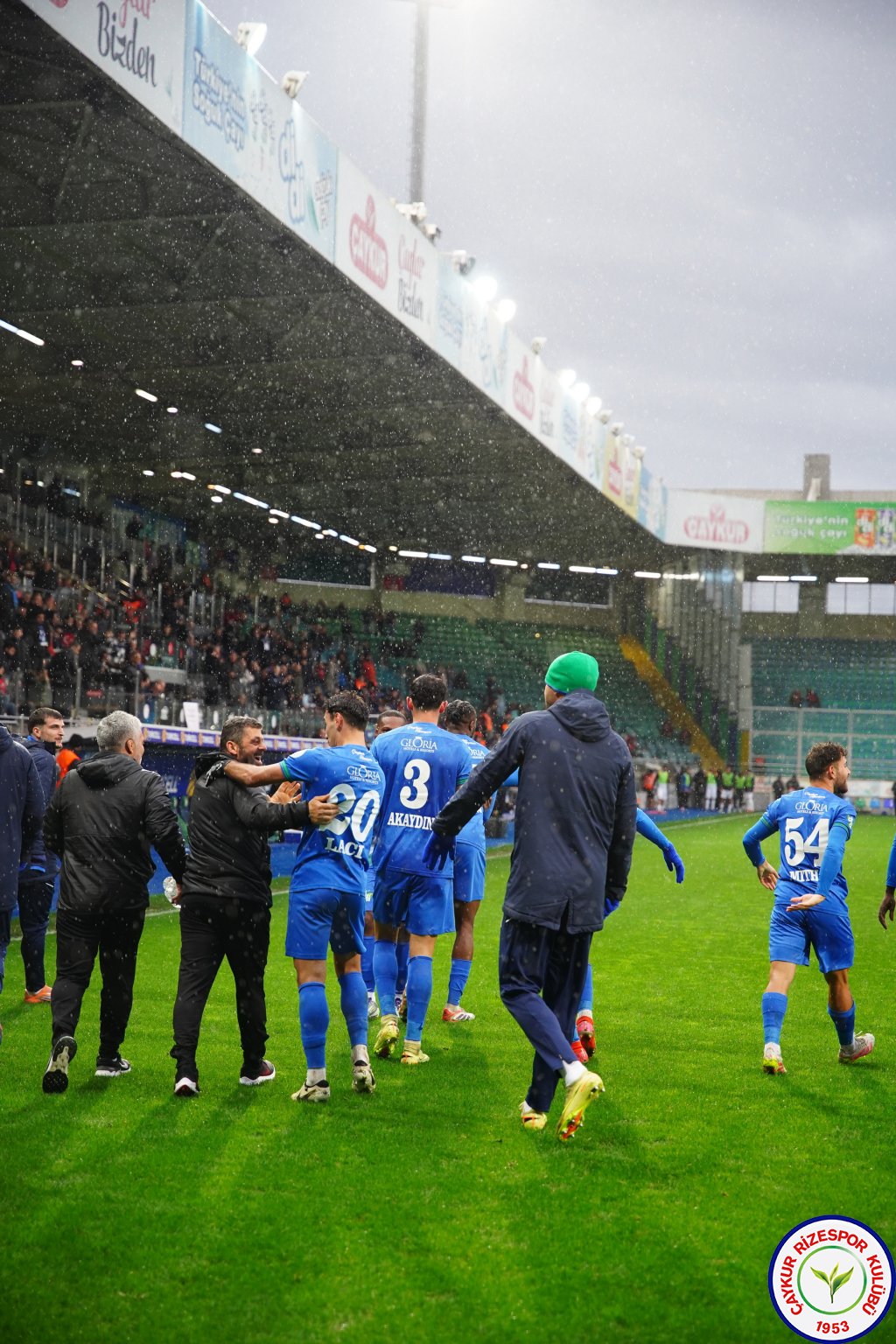 ÇAYKUR RİZESPOR 3 - 0 İKAS EYÜPSPOR