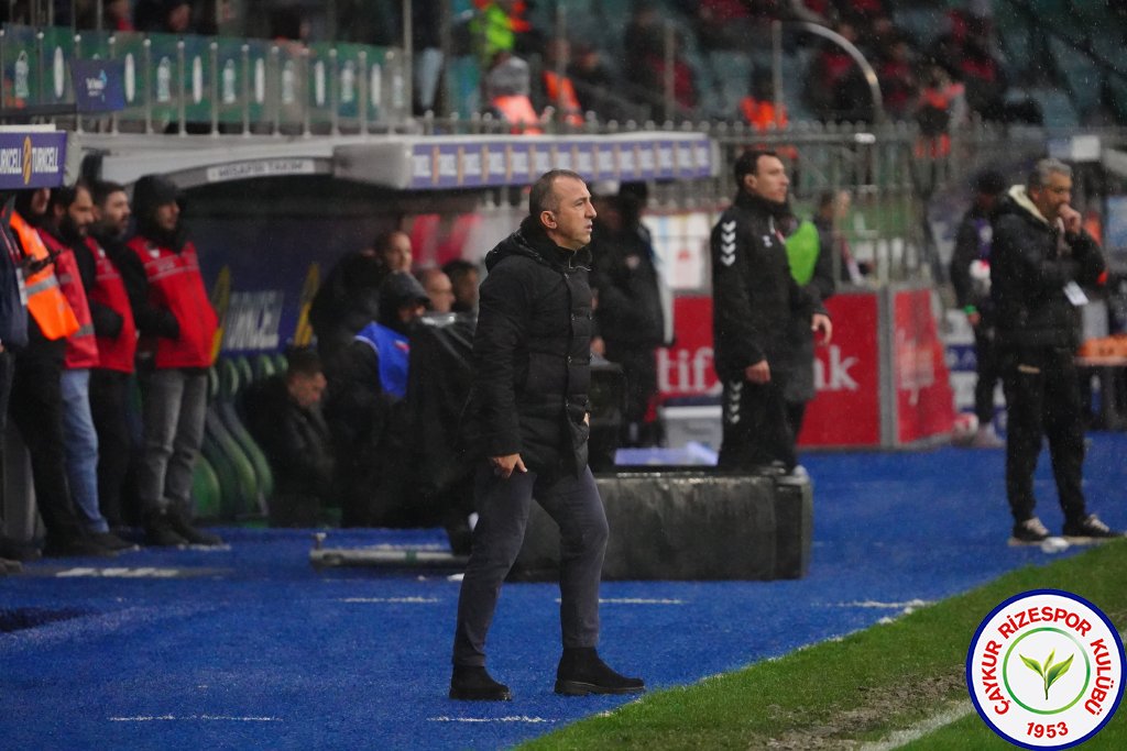 ÇAYKUR RİZESPOR 3 - 0 İKAS EYÜPSPOR