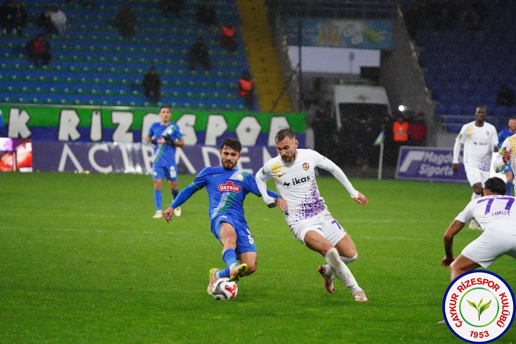 ÇAYKUR RİZESPOR 3 - 0 İKAS EYÜPSPOR