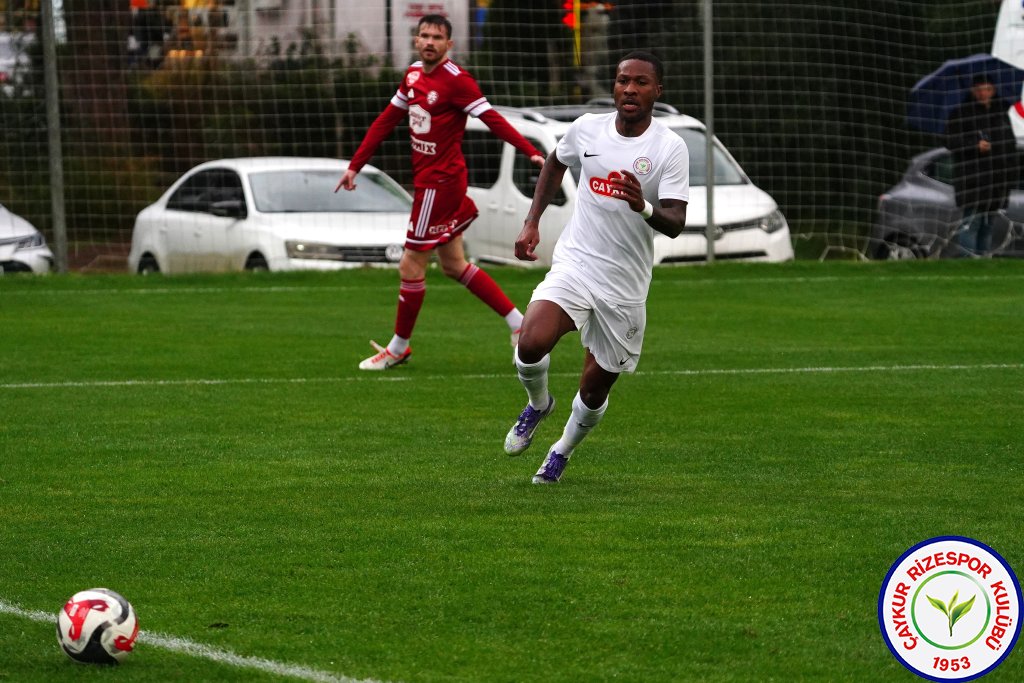 çaykur rizespor 2-1 FC Kisvarda