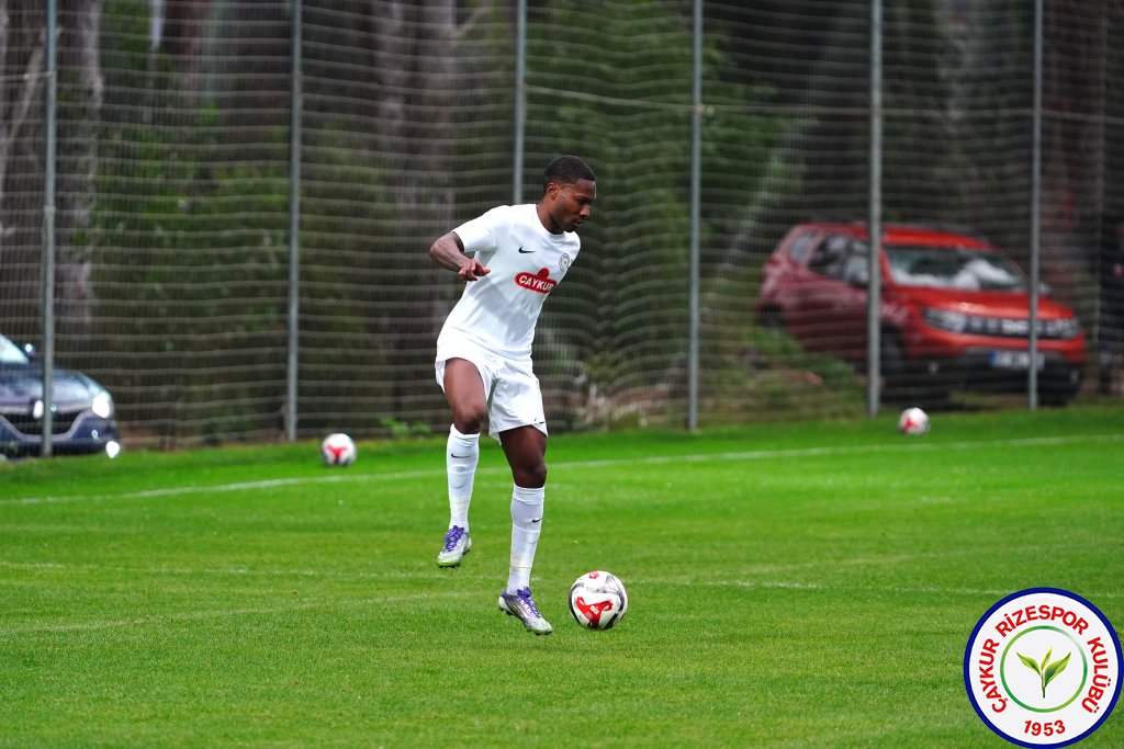 çaykur rizespor 2-1 FC Kisvarda