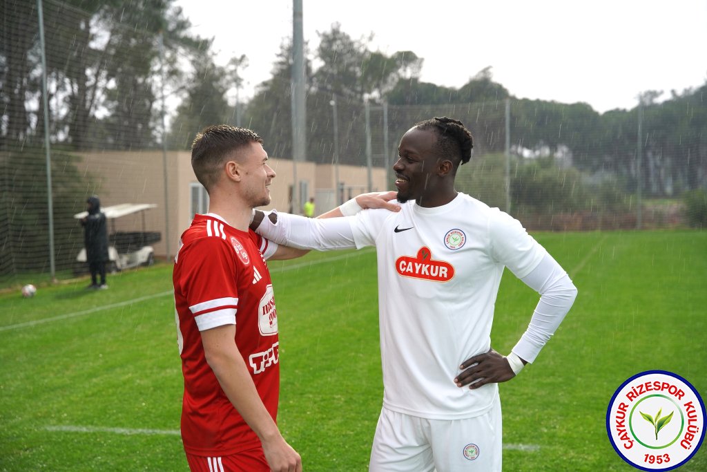 çaykur rizespor 2-1 FC Kisvarda