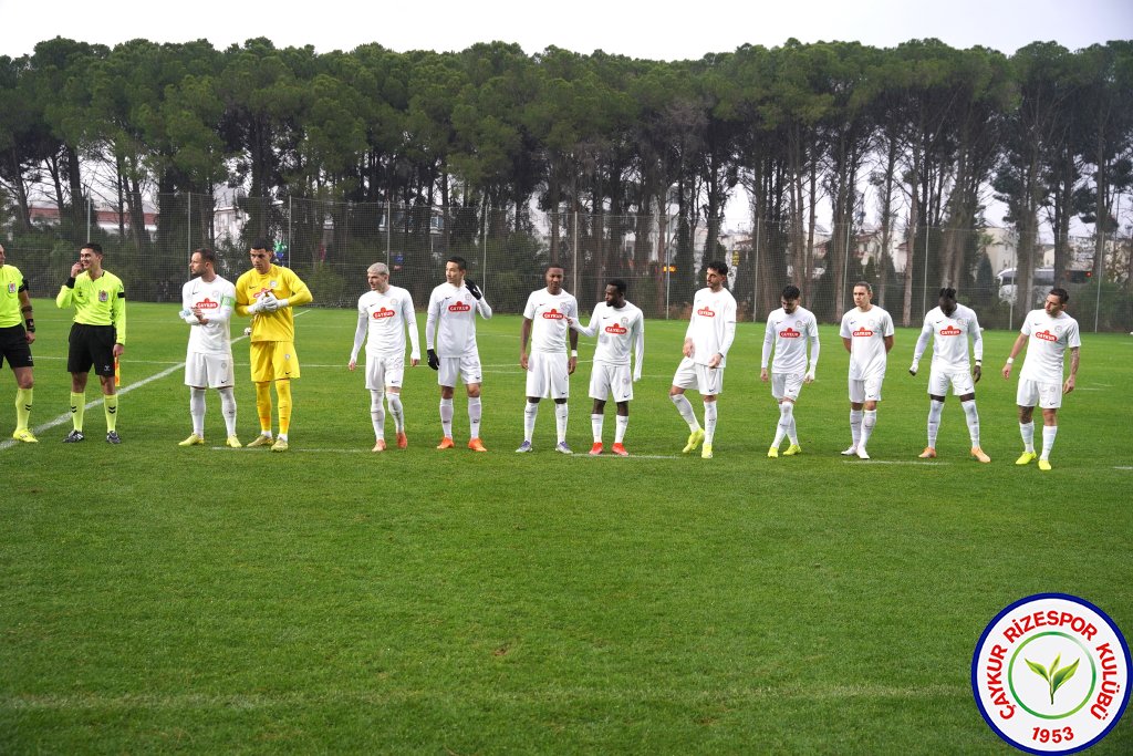 çaykur rizespor 2-1 FC Kisvarda