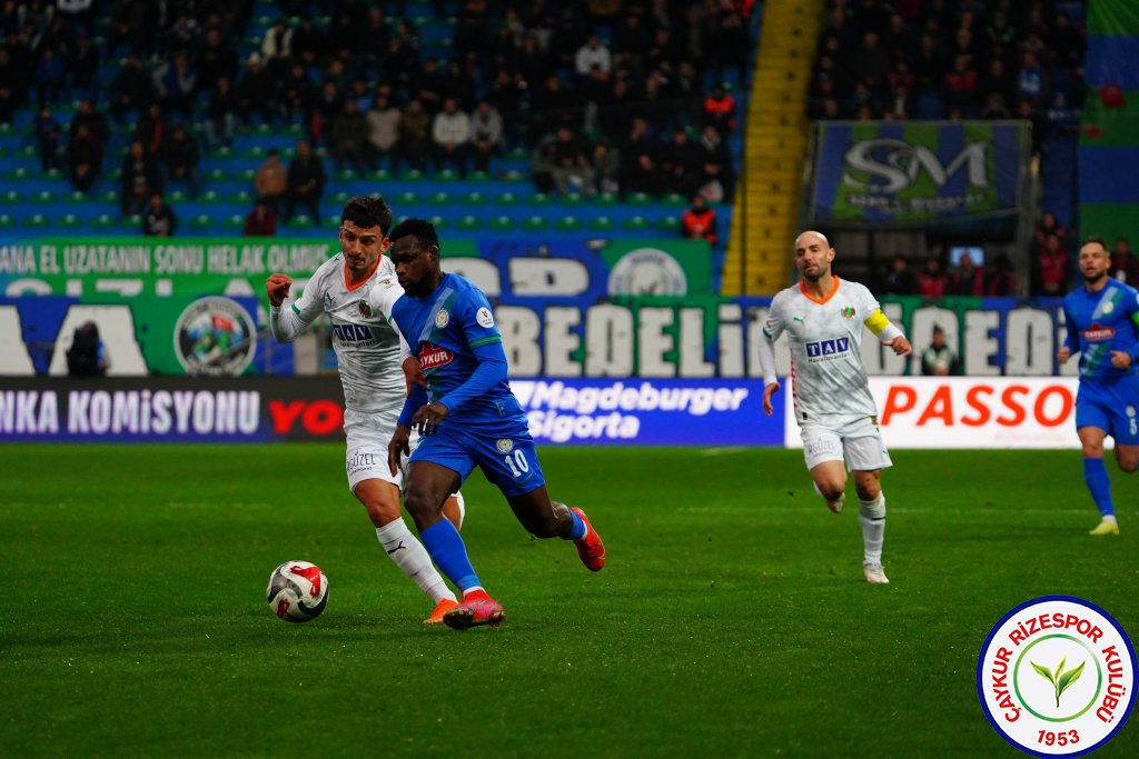 ÇAYKUR RİZESPOR A.Ş. 1 - 1 CORENDON ALANYASPOR