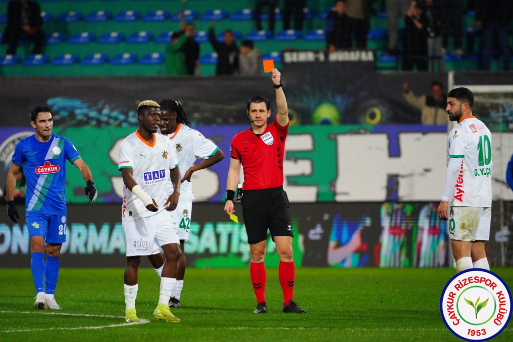 ÇAYKUR RİZESPOR A.Ş. 1 - 1 CORENDON ALANYASPOR