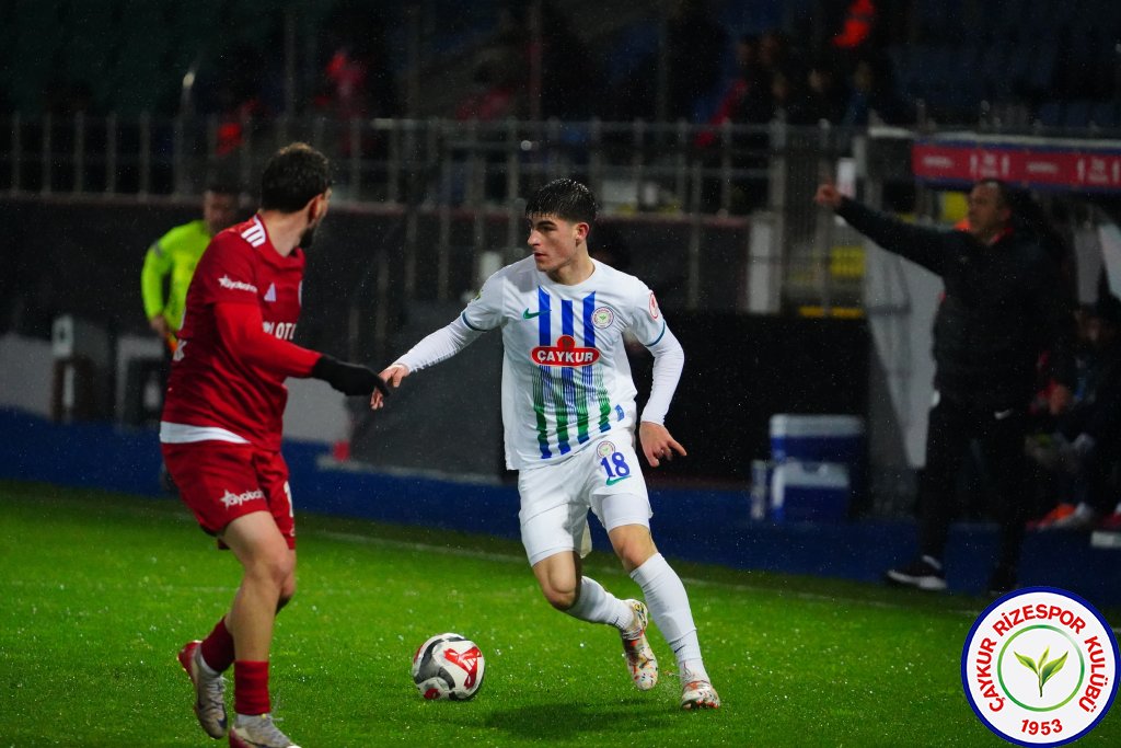 ÇAYKUR RİZESPOR A.Ş. 1-1 BEYOĞLU YENİ ÇARŞI SPOR FAALİYETLERİ A.Ş.