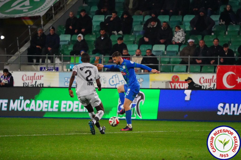 ÇAYKUR RİZESPOR 2 - 0 KOCAELİSPOR