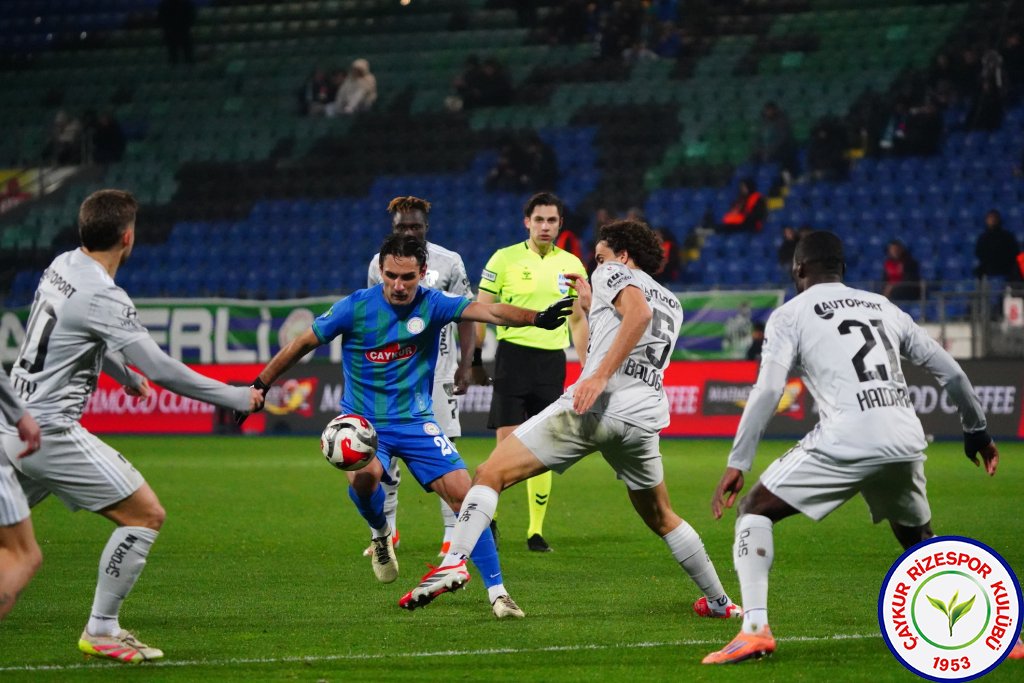 ÇAYKUR RİZESPOR 2 - 0 KOCAELİSPOR