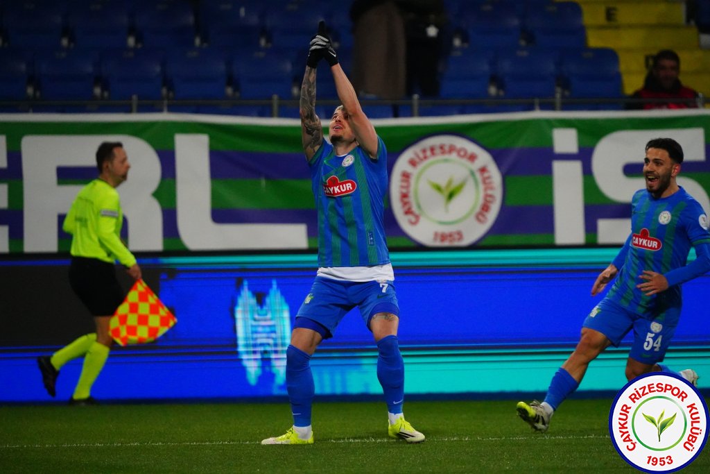 ÇAYKUR RİZESPOR 2 - 0 KOCAELİSPOR