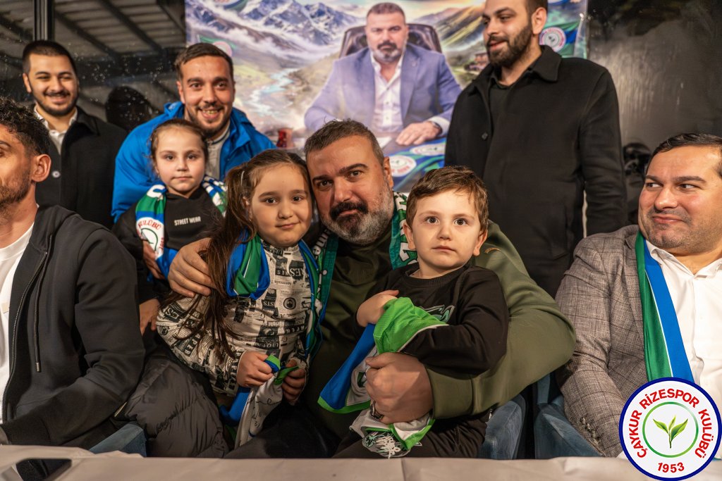 Çaykur Rizespor Ailesi'ne Coşkulu Karşılama