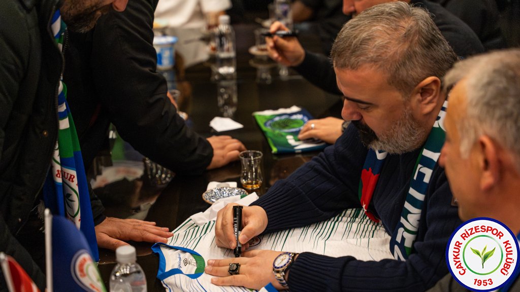 Ailemiz iftarda bir araya geldi