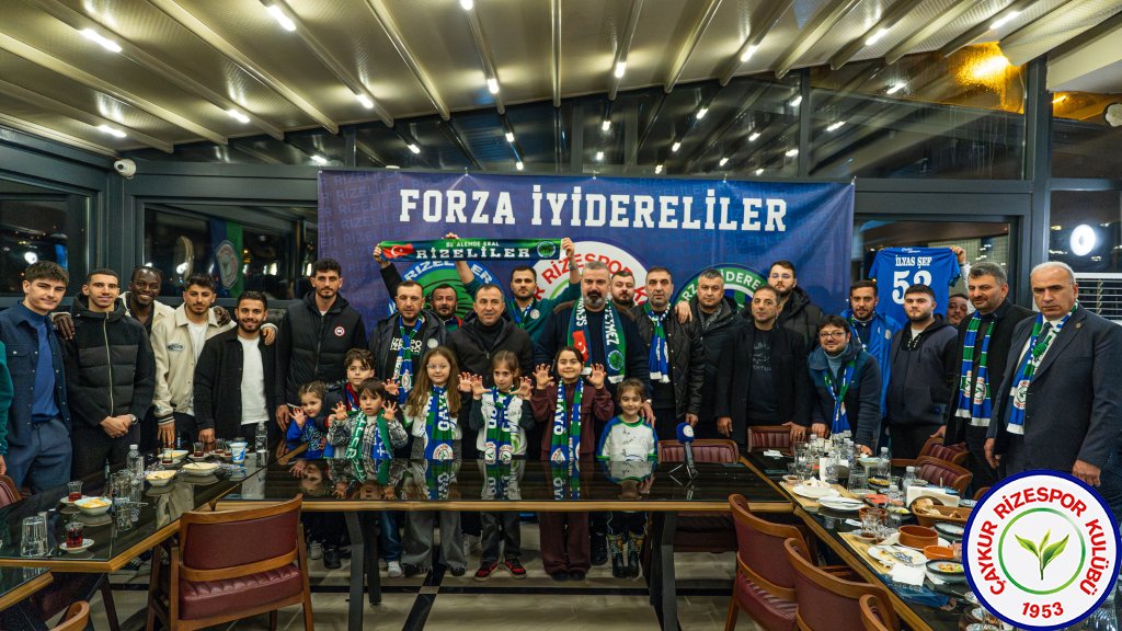 Ailemiz iftarda bir araya geldi