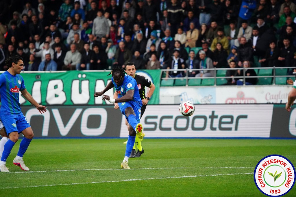 ÇAYKUR RİZESPOR 3 - 2 TÜMOSAN KONYASPOR