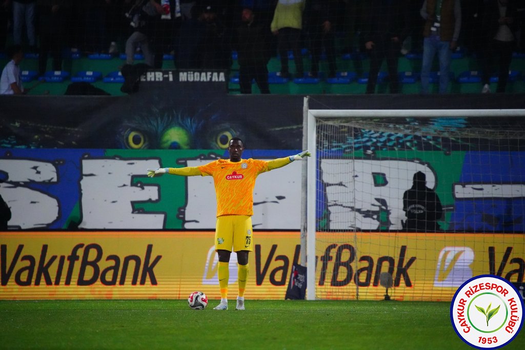 ÇAYKUR RİZESPOR 2 - 2 BEŞİKTAŞ