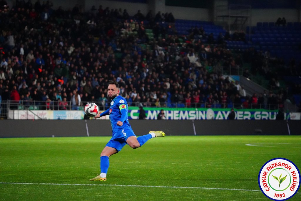 ÇAYKUR RİZESPOR 2 - 2 BEŞİKTAŞ