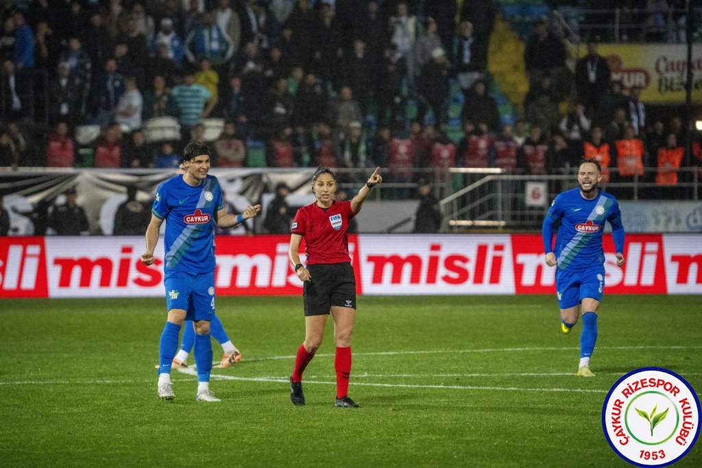 ÇAYKUR RİZESPOR 2 - 2 BEŞİKTAŞ