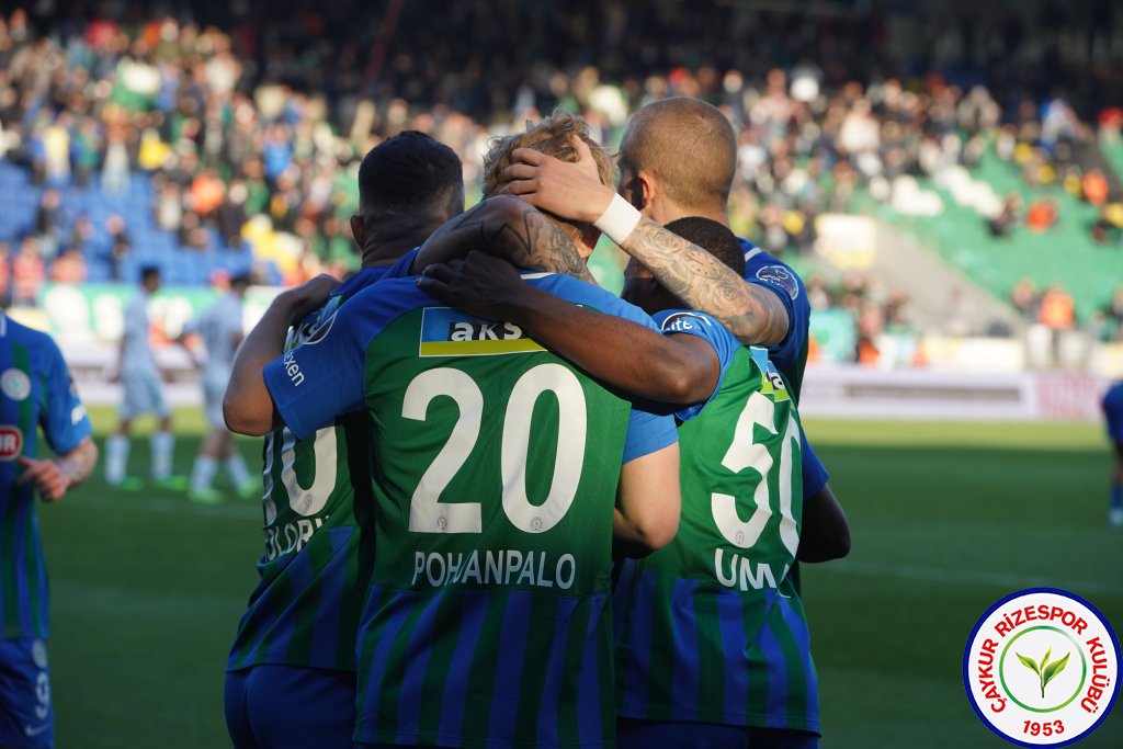 Çaykur Rizespor 2:1 İttifak Holding Konyaspor