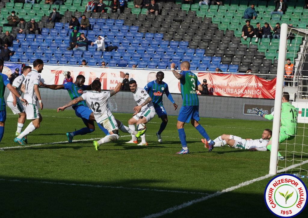 Çaykur Rizespor 2:1 İttifak Holding Konyaspor