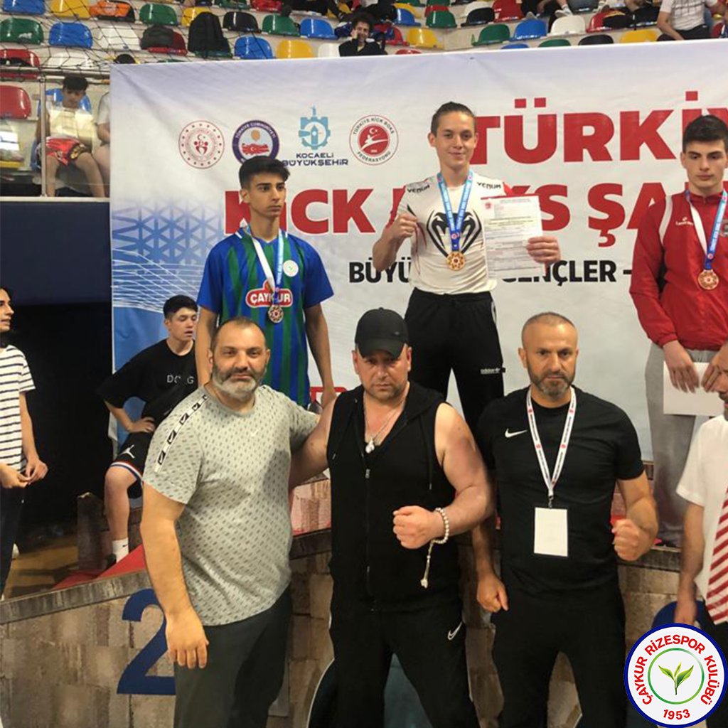 Türkiye Kick Boks Şampiyonasında Sporcularımızdan Üstün Başarı