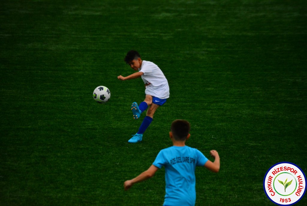 Türkiye Futbol Federasyonu U12 Minikler Şenlik Liginde Çaykur Rizespor U12 Mavi Takım ve Çaykur Rizespor U12 Yeşil Takım Şampiyon oldu.